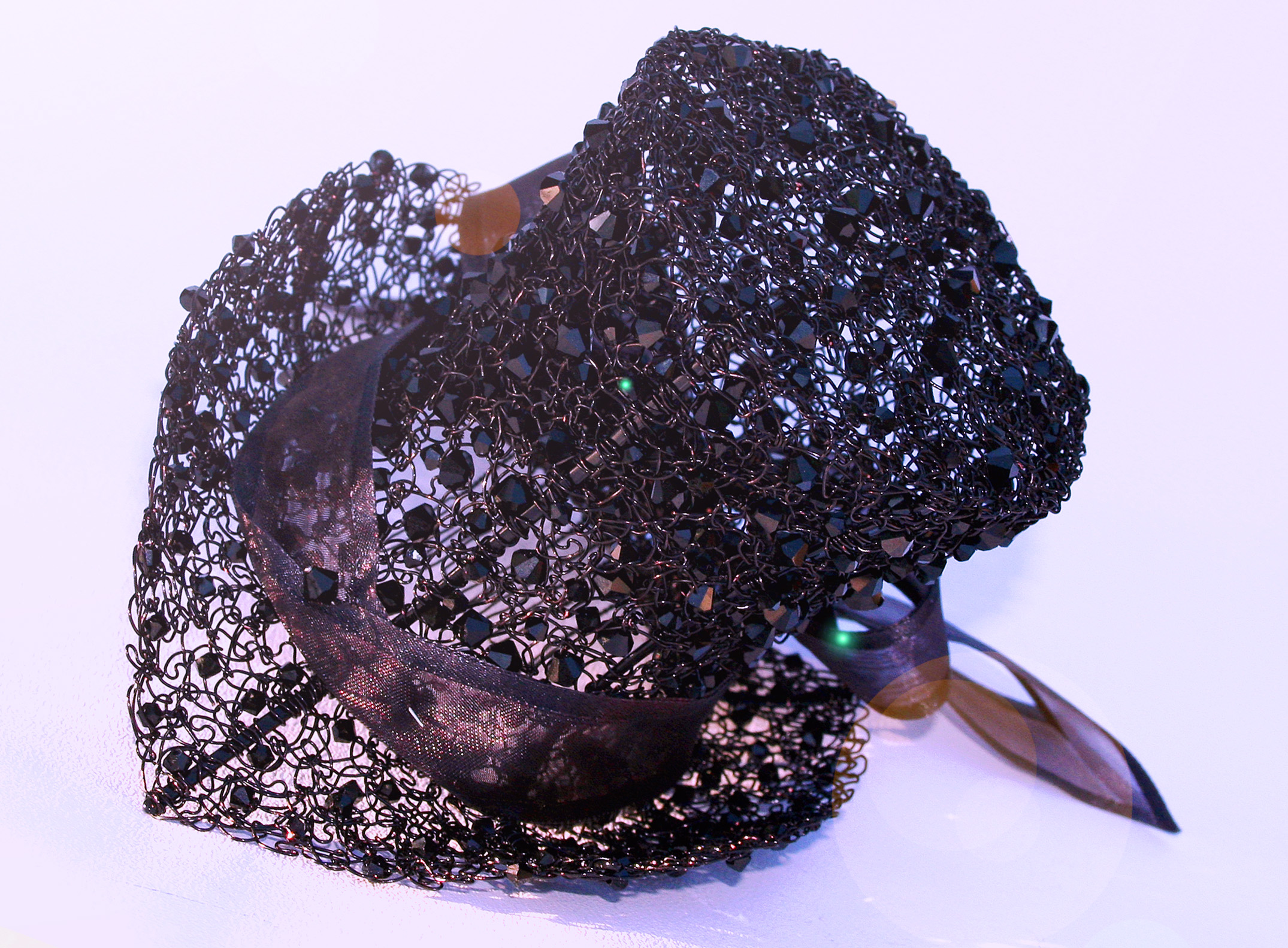 chantal_mallett_accessories_gold_crown_mini_top_hat_Satine_13